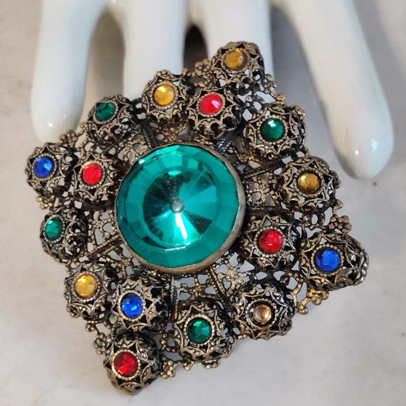 Vintage 30s Czech Filigree Brooch C-clasp - Picture 4 of 12